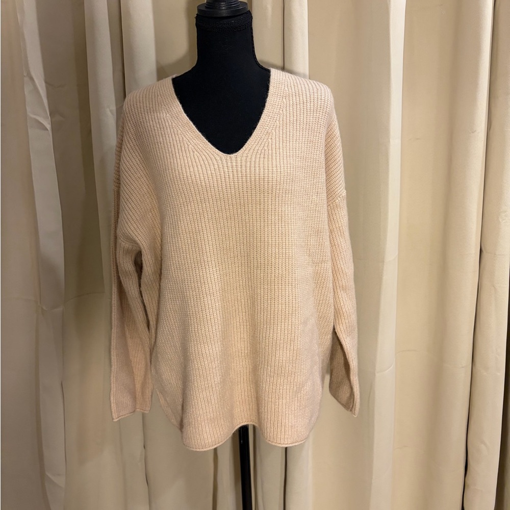 Elegant Beige V-Neck Sweater